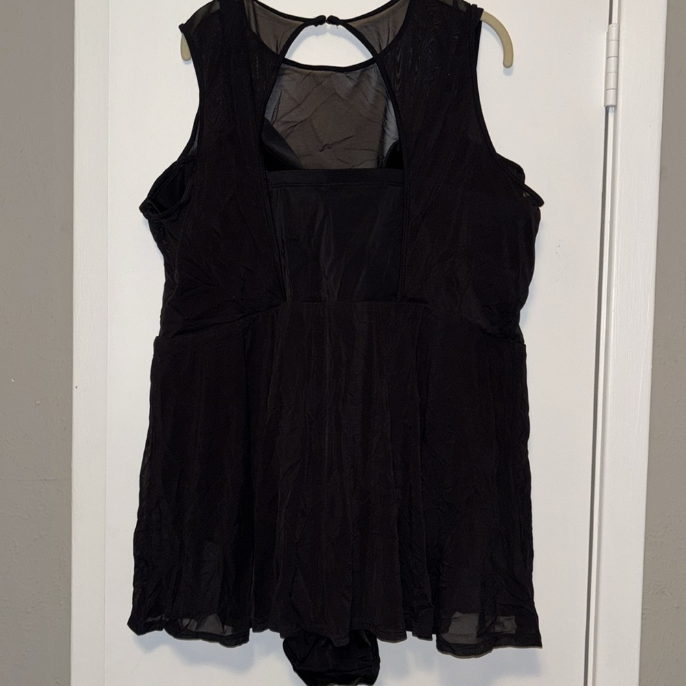 Torrid Underwire Short Mesh Overlay Swim Dress With Brief - Picture 2 of 8